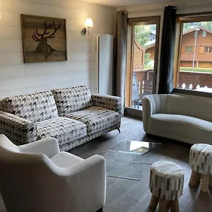 https://les-fermes-megevannes.hotels-rhonealpes.com