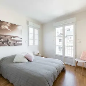 https://sweet-apartment.inbrittany.com