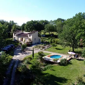https://bienvenue-dans-notre-petit-paradis.midi-pyreneeshotels.com